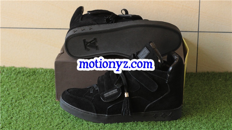 Brand Sneaker High Top Black
